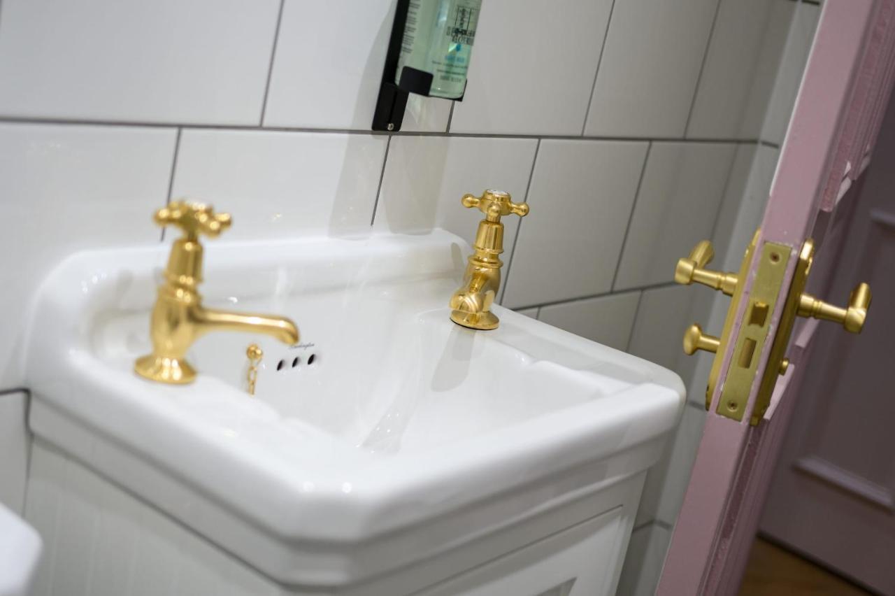 Super King Garden Suite With En-Suite Edinburgh Exterior foto